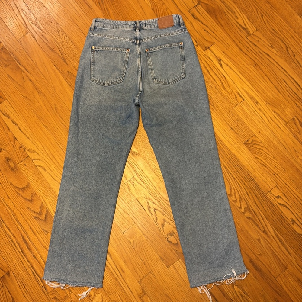 Zara High Waisted Straight Leg Light Wash Blue Jeans Women’s Size 6 - Picture 8 of 14